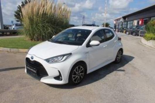 usato TOYOTA Yaris