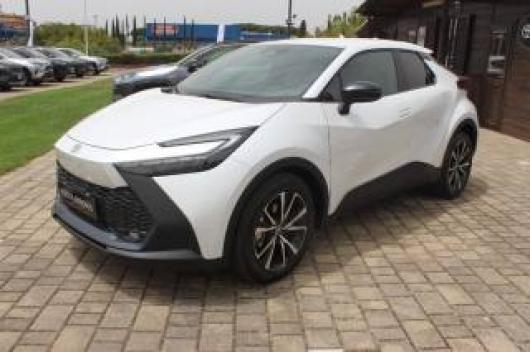 usato TOYOTA C HR