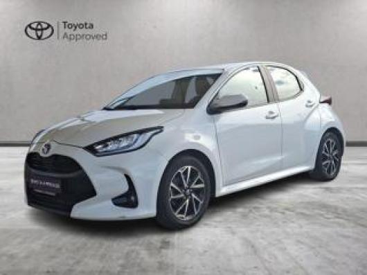 Yaris