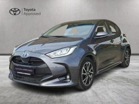 usato TOYOTA Yaris