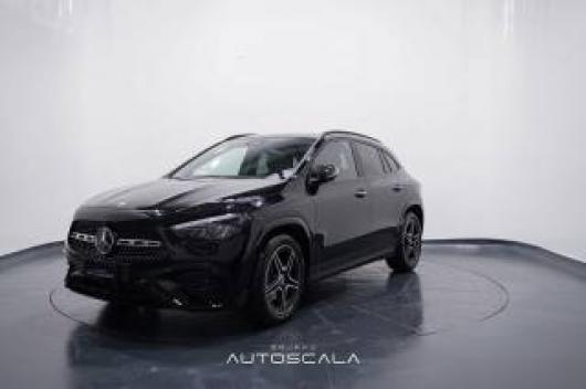 usato MERCEDES GLA 200