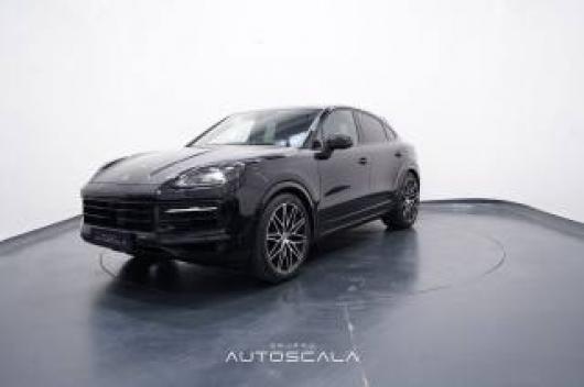 Km 0 PORSCHE Cayenne