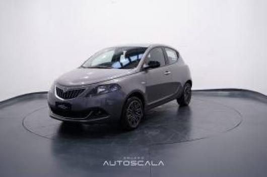 usato LANCIA Ypsilon