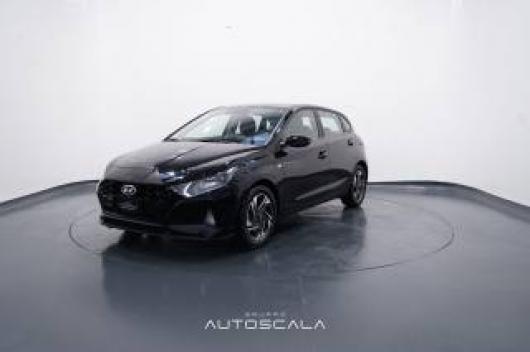 i20