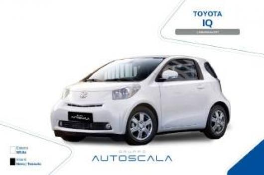 usato TOYOTA iQ