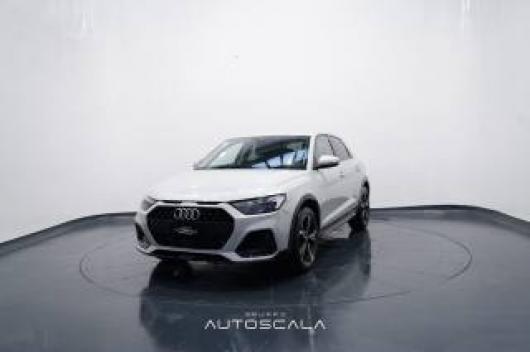 Km 0 AUDI A1