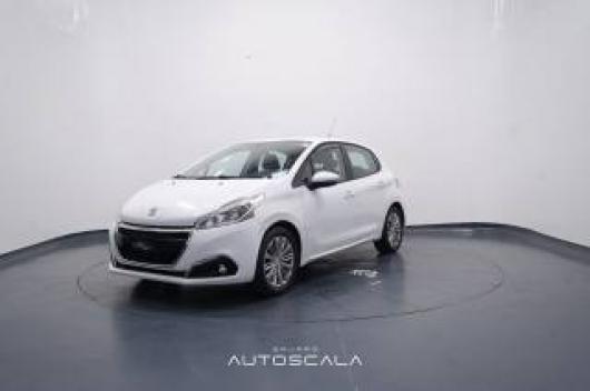 usato PEUGEOT 208