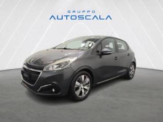 usato PEUGEOT 208