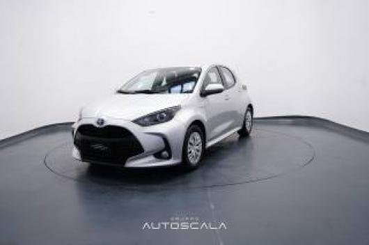 usato TOYOTA Yaris