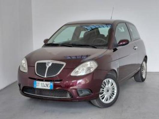 usato LANCIA Ypsilon