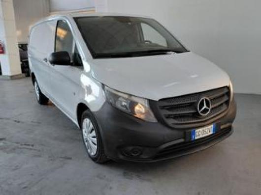 usato MERCEDES Vito