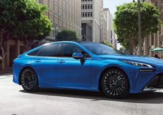 nuovo TOYOTA Mirai