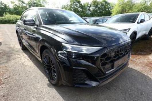 Km 0 AUDI Q8