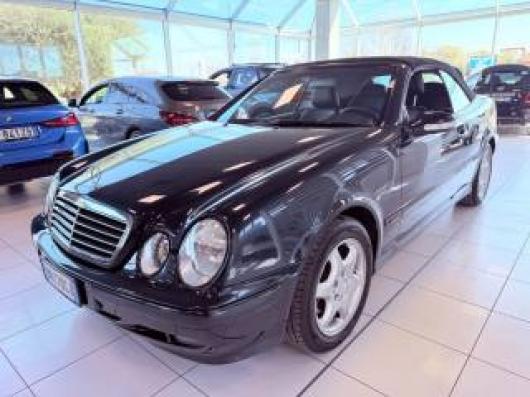 usato MERCEDES CLK 200