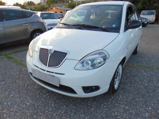 usato LANCIA Ypsilon