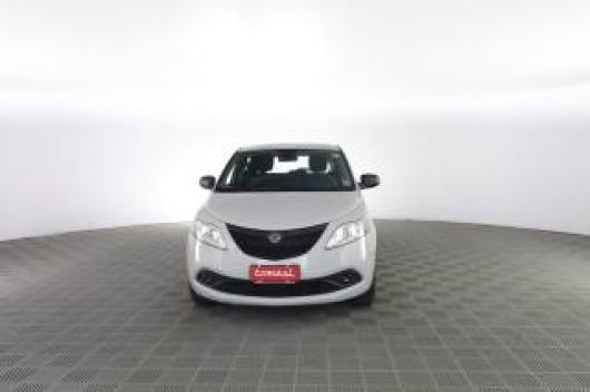 usato LANCIA Ypsilon