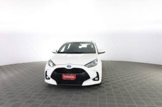 usato TOYOTA Yaris