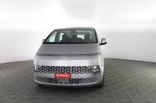 usato HYUNDAI Staria