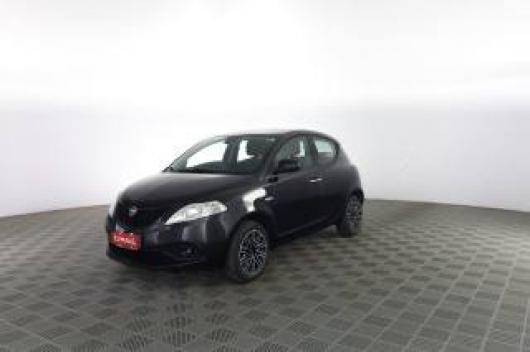 usato LANCIA Ypsilon