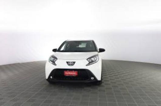 usato TOYOTA Aygo X