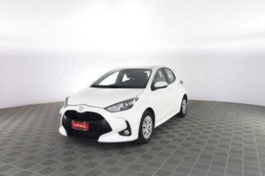 usato TOYOTA Yaris