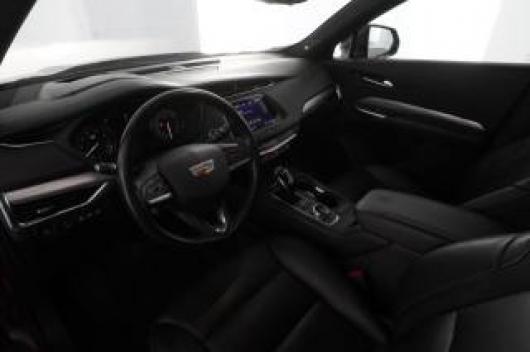 usato CADILLAC XT4