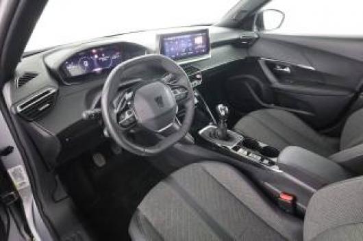 usato PEUGEOT 2008