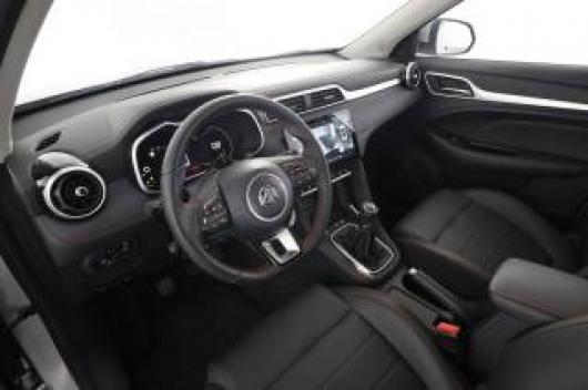 usato MG ZS