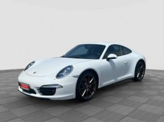 911