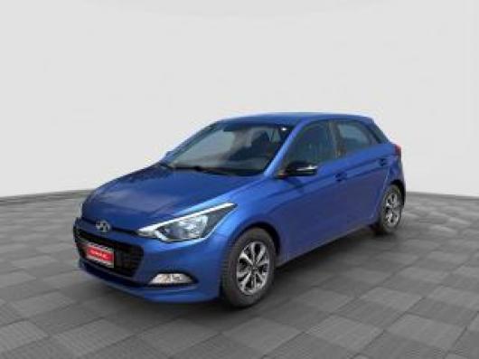 i20