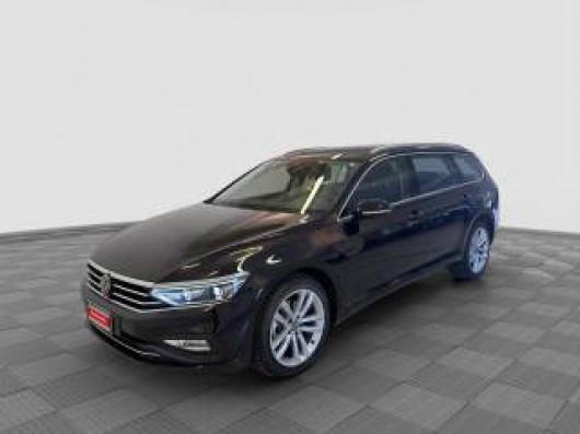 usato VOLKSWAGEN Passat