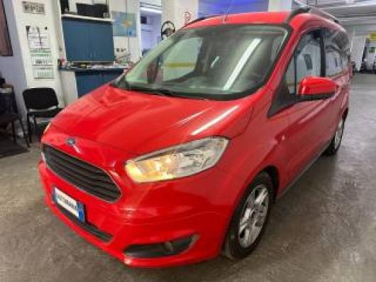 usato FORD Tourneo Courier