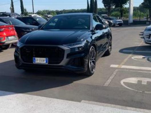 usato AUDI Q8