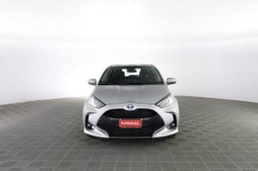 usato TOYOTA Yaris