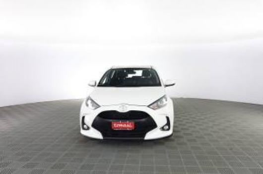 usato TOYOTA Yaris