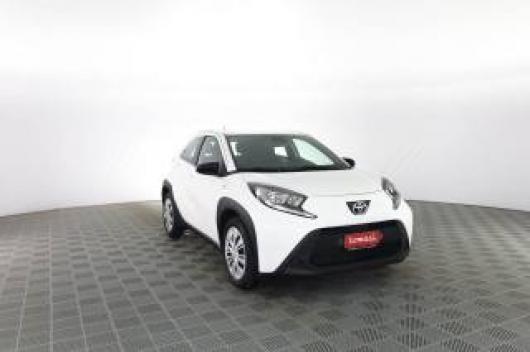 usato TOYOTA Aygo X