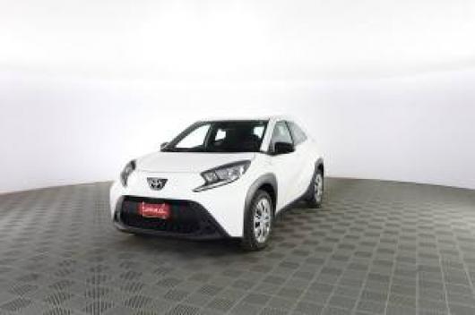 usato TOYOTA Aygo X
