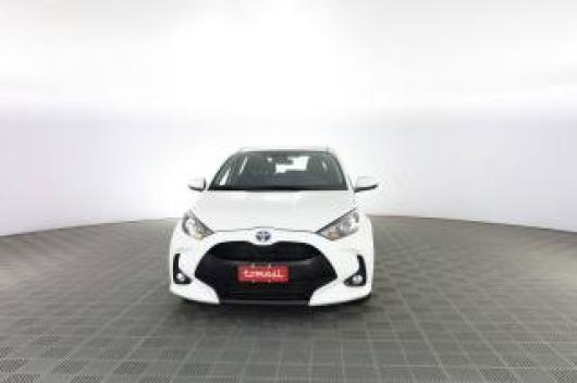 usato TOYOTA Yaris