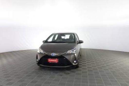 usato TOYOTA Yaris
