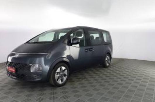 usato HYUNDAI Staria