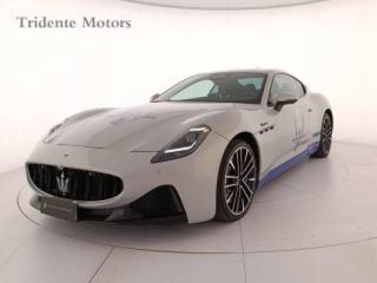 Km 0 MASERATI GranTurismo