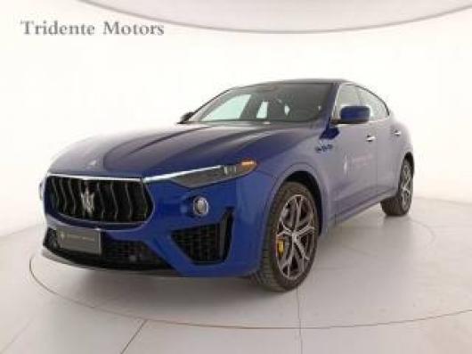 Km 0 MASERATI Levante