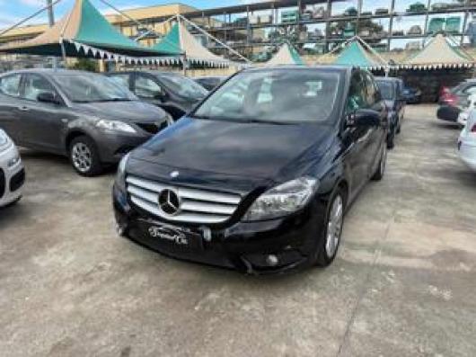 usato MERCEDES B 180