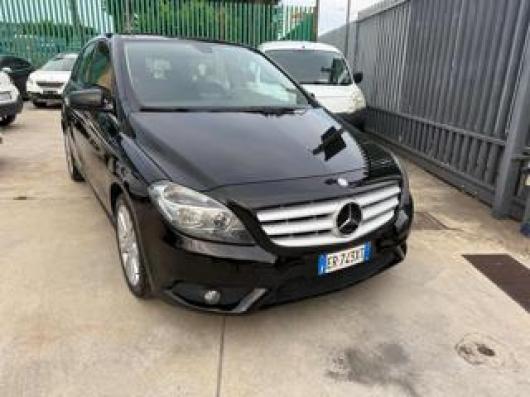 usato MERCEDES B 180