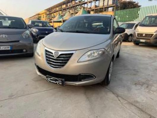 usato LANCIA Ypsilon