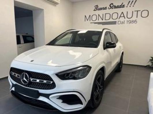 usato MERCEDES GLA 200