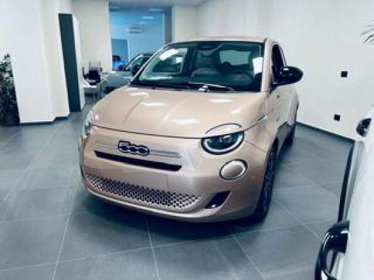 nuovo FIAT 500