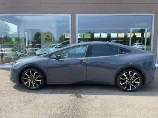 nuovo TOYOTA Prius