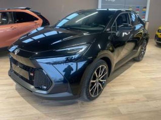 nuovo TOYOTA C HR