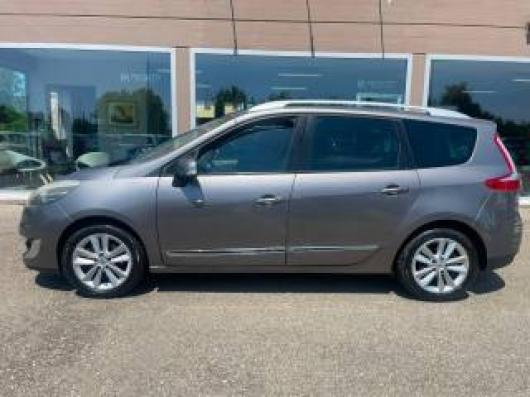 usato RENAULT Scenic